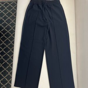 Athleta Women’s Endeavor Relaxed Pant